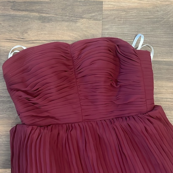 NWOT Strapless Tiered Maxi - Picture 3 of 4